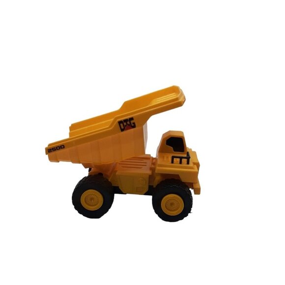 Maxx Action Contruction Drump Truck Toy with Sounds and Lights - Picture 4 of 6